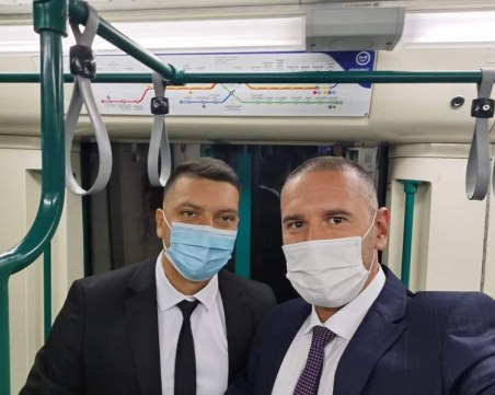 Новите пловдивски депутати от ГЕРБ се качиха на метрото за дебюта в парламента