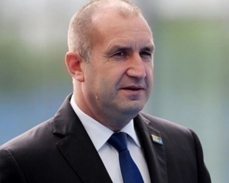 Румен Радев: Най-важното е парламентът да излъчи редовен кабинет