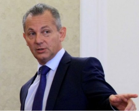 Задържаха бившия шеф на ДАНС