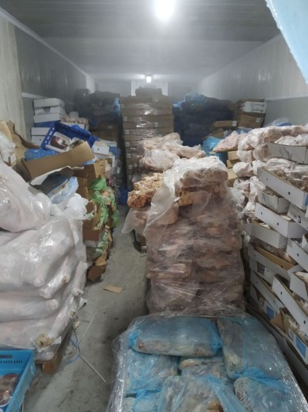 Откриха огромно количество негодно за консумация месо в склад край Пазарджик