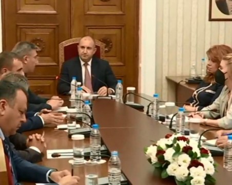 Карадайъ: Провалът е гарантиран, ако продължим политиката на разделение и омраза