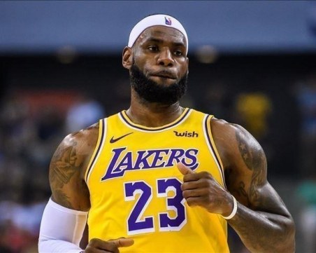 ЛеБрон Джеймс официално стана милиардер