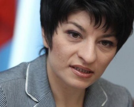 Десислава Атанасова: Ще бъдем освен конструктивна и подготвена опозиция