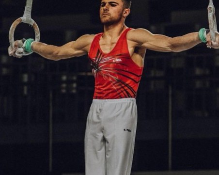 Контузия попречи на Дейвид Хъдълстоун да преодолее квалификациите в гимнастиката