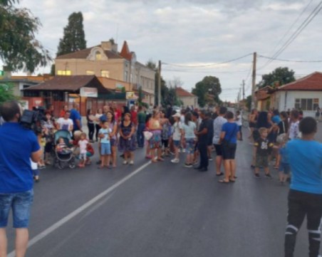 След убийството на дете: Жителите на Братаница настояват за камери за контрол на скоростта