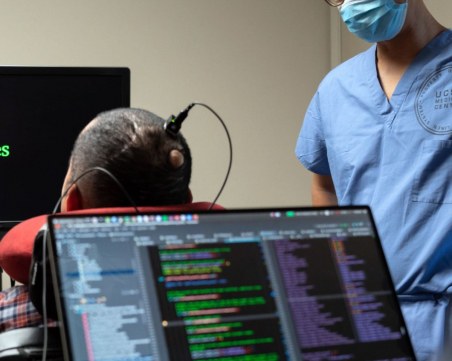 Учени: Мозъчните импланти вещаят мрачни времена