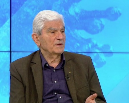 Aкад. Петрунов: Подобно на грипа май трябва да се ваксинираме всяка година срещу COVID-19