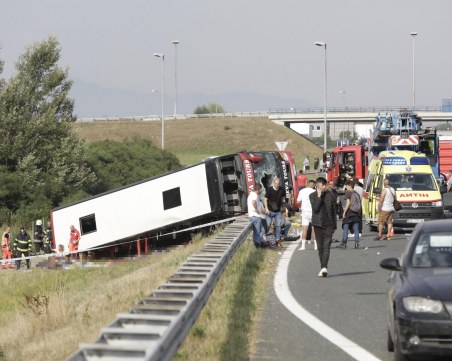 Десет загинали и над 30 ранени при тежка катастрофа в Хърватия