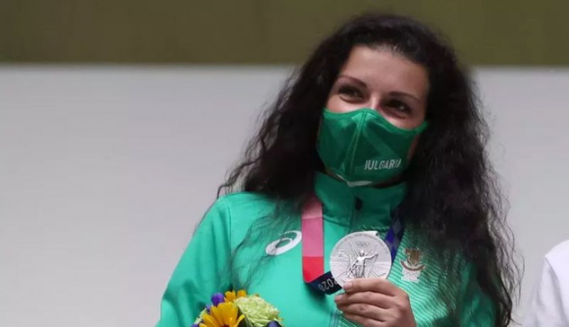 България с първи медал на Олимпиадата в Токио! Антоанета Костадинова грабна среброто