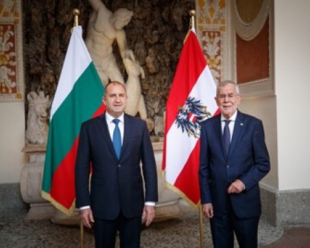 Радев в Австрия: Няма да допуснем Скопие да нарушава правата на хората с българско самосъзнание