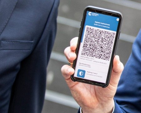 Само за ваксинирани: Ирландските барове и ресторанти възобновят обслужването на закрито