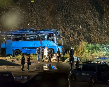 3 години след катастрофата край Своге: Прекратиха разследването срещу ексшефове на АПИ