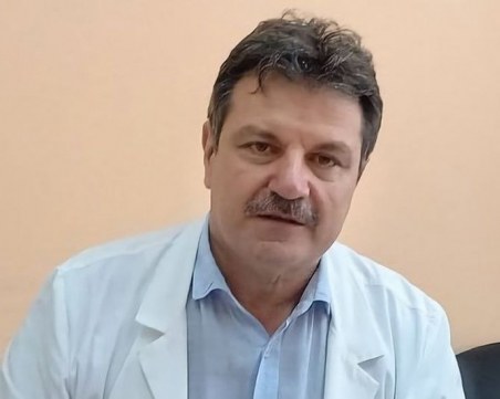 Д-р Симидчиев: 50% е шансът да направим пик на пандемията през август