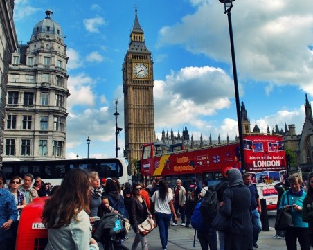 Ваксинирани пътници от САЩ и ЕС ще влизат свободно в Англия