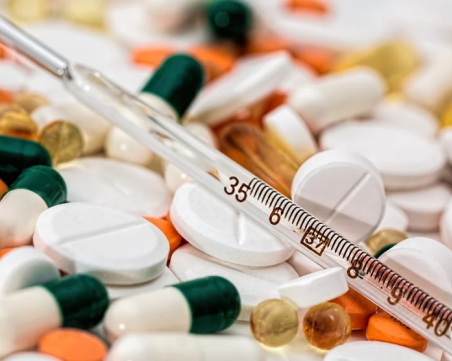 България не участва в поръчката на ЕС за лекарство срещу COVID-19