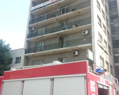 Пламна пловдивски хотел! Евакуират хора, мъж е обгазен