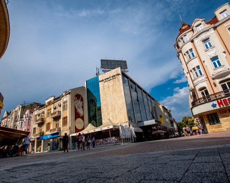 Проф. Рачев: Рекордните жеги ще продължат до средата на август