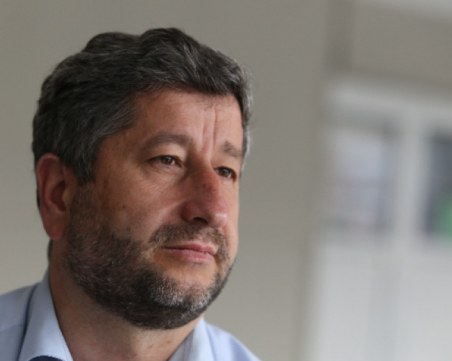 Христо Иванов сравни маниера на Слави с този на Бойко Борисов