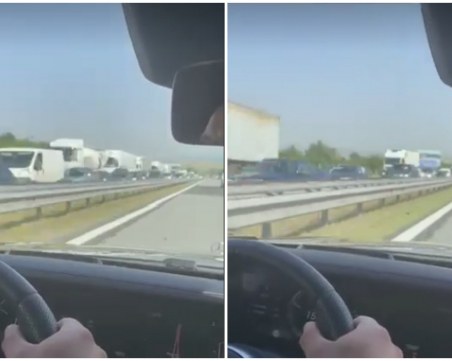 Поредната катастрофа блокира движението по магистралата към морето