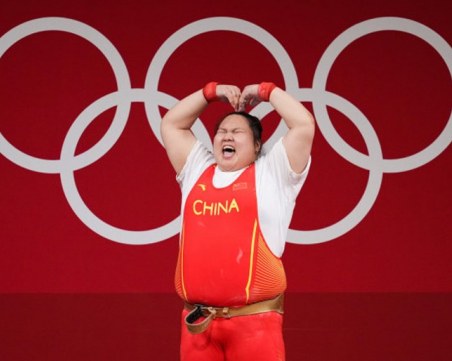 Китай води по брой на златни медали на Олимпиадата в Токио