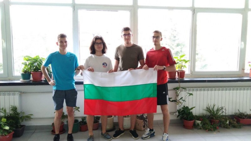 Възпитаник на МГ-Пловдив спечели сребро на Международната олимпиада по химия