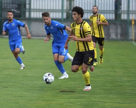 Дубълът на Ботев с класика над Левски Лом