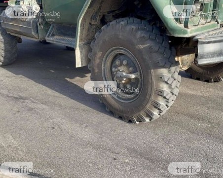 Пожар и в Кръстевич! Няколко постройки са обхванати от огъня