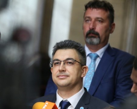 Николов: Връщаме изпълнения мандат, когато постигнем всички договорки