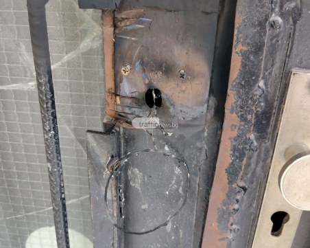 Разбиват и опожаряват чип системи в Пловдив, жители на Кършияка подозират опити за грабежи