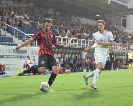 Съставите на Локомотив и Копенхаген