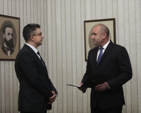 Последни часове: ИТН връща мандата на президента