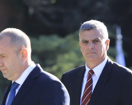 Радев отговори на Слави: Пожарникарите ни в С. Македония заслужават признание, не упреци