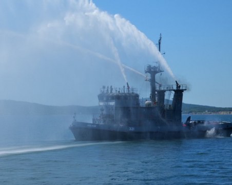 23-годишен моряк изчезна в Черно море, издирват го