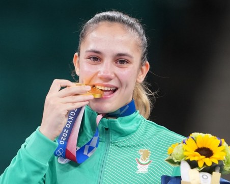 Ивет Горанова: Да пея химна ни на стълбичката беше най-хубавият момент в живота ми