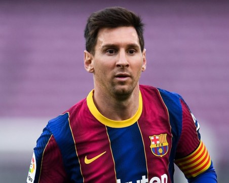 Меси подписа с ПСЖ,  Агуеро поиска да напусне 