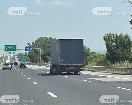 Ограничават движението на камионите по 