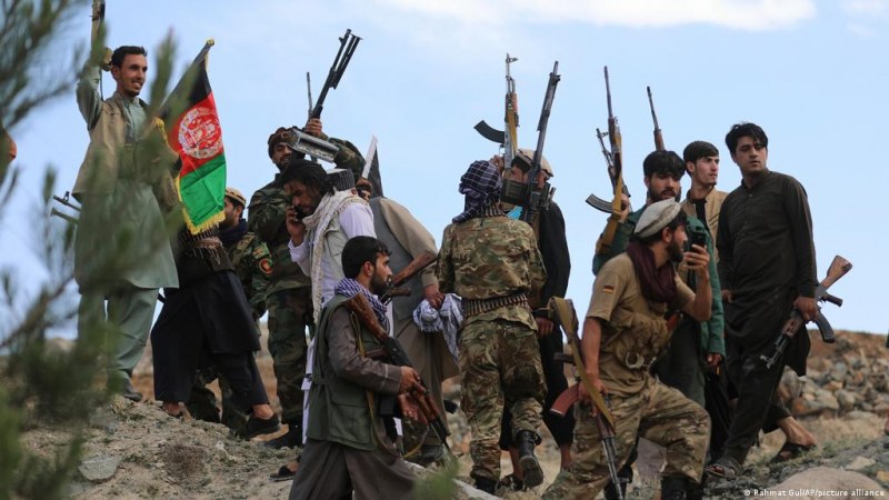 Талибаните превзеха още един град в Афганистан