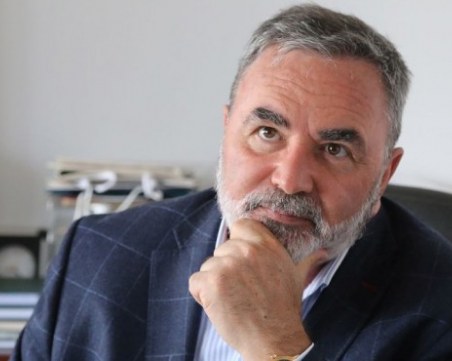 Доц. Ангел Кунчев: Под 40% са преболедувалите и ваксинираните у нас