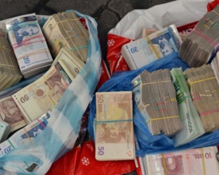 За три месеца: Нови 208 милионери в България