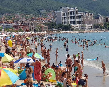 БГ туристът отвръща на удара: Ден година храни в Слънчев бряг, а качество и отношение липсва