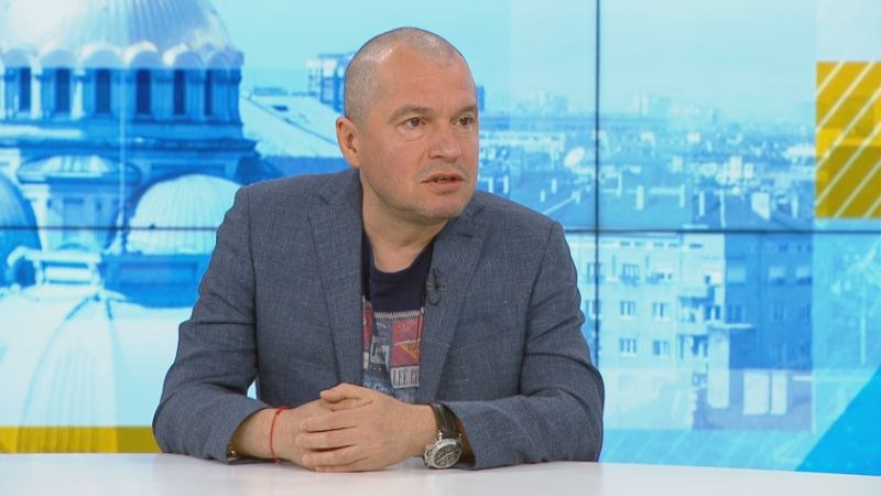 Тошко Йорданов: Служебното правителство върви по пътя на ГЕРБ