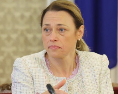 Ива Митева: Ще констатираме неуспешно приключил мандат