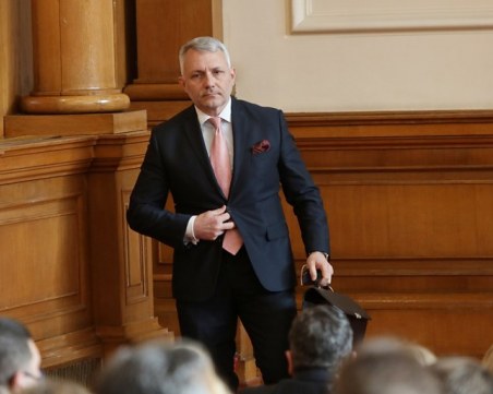 Комисията за незаконното подслушване призова Гешев