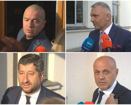 На входа на парламента: Нова вербална престрелка между ИТН и партиите на протеста