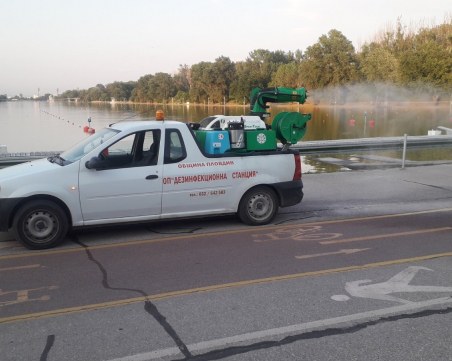 Продължава пръскането срещу комари, кърлежи и бълхи в Пловдив