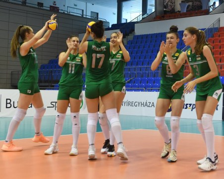 Седем маричанки в разширения състав на България U18 за Световното първенство