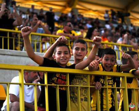 Ботев направи жест към учениците за мача на дубъла с Хебър