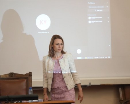 Ива Митева: Болонката може да бъде приятел, но има доста силен характер