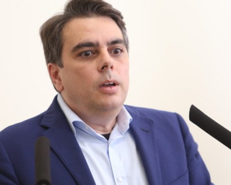 Василев: Без актуализация на бюджета ще има пари за пенсии и избори, но не и за 