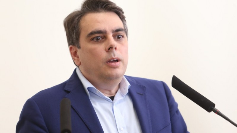 Василев: Без актуализация на бюджета ще има пари за пенсии и избори, но не и за 